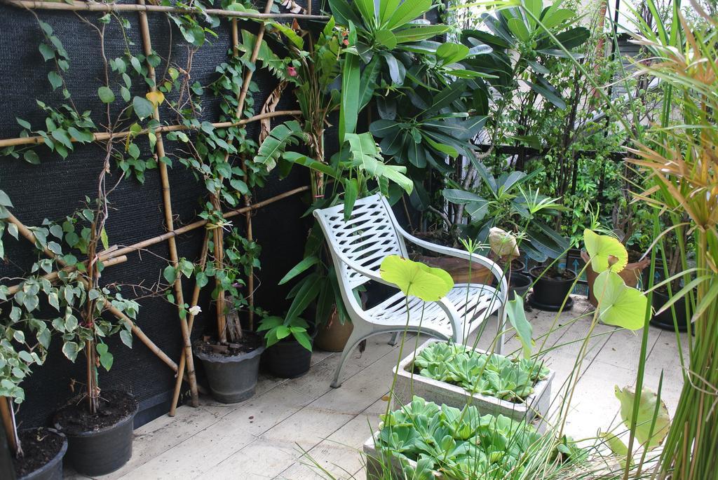 Appartamento Eco House Bangkok Esterno foto